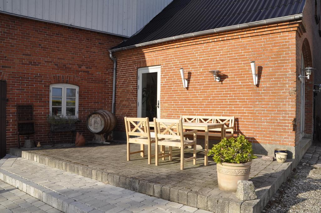 Lundsgaard Bed & Breakfast Faaborg Exterior photo